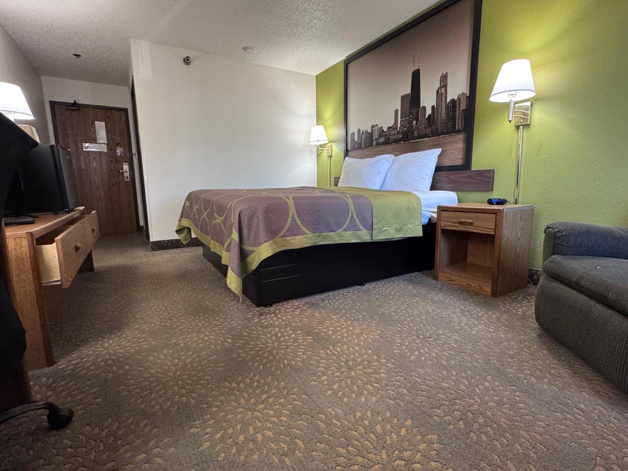 Hotel Super 8 By Wyndham Mokena/frankfort /i-80