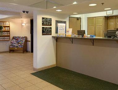 Hotel Super 8 By Wyndham Mokena/frankfort /i-80 Mokena
